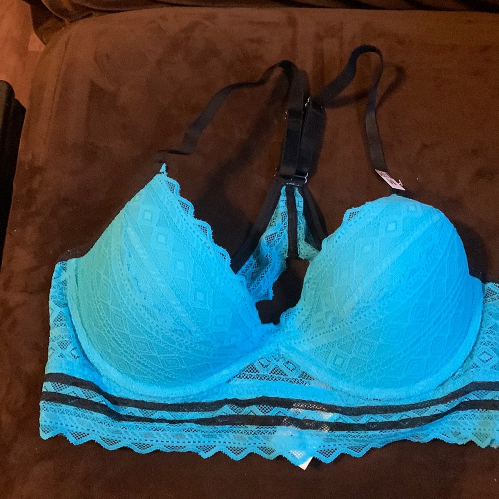 !NEW! PINK Victoria Secret aqua & black racer back lace bra size medium